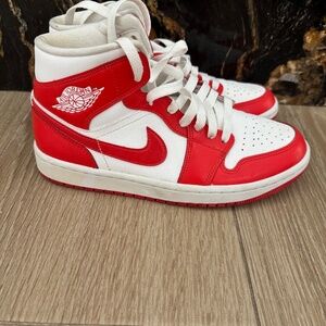 Jordan 1 Mid Habanero Red & White
